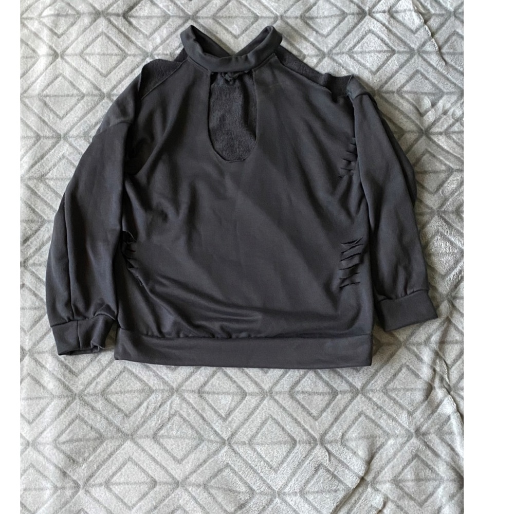 Grey long sleeve cut out shirt